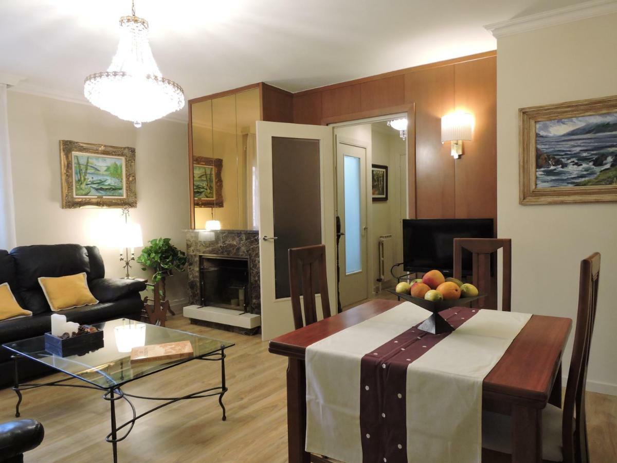 Apartament El Miracle Cardona Buitenkant foto